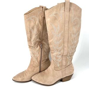 Tan Cowboy Boots 7.5W